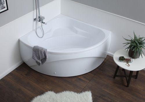 Акриловая ванна Aquanet Vitoria 135x135